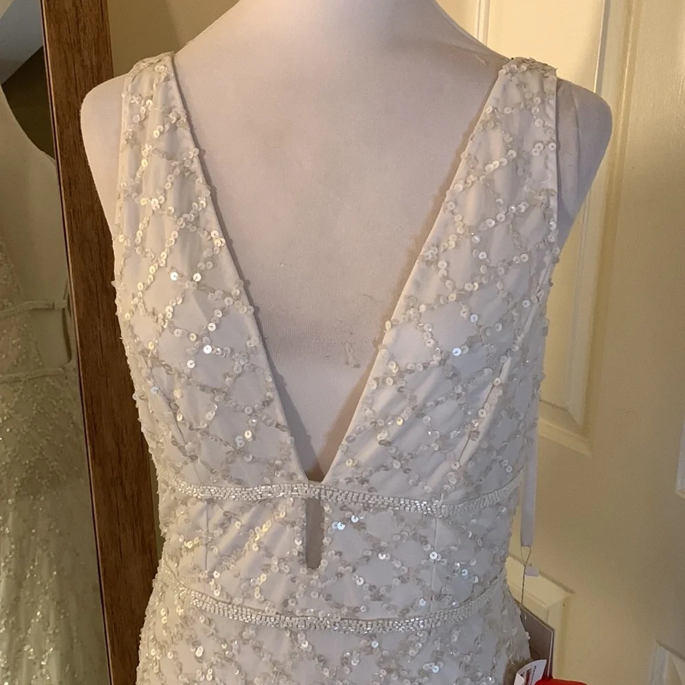 Mac Duggal White Beaded V-Neck Maxi Dress - Picture 4 of 14